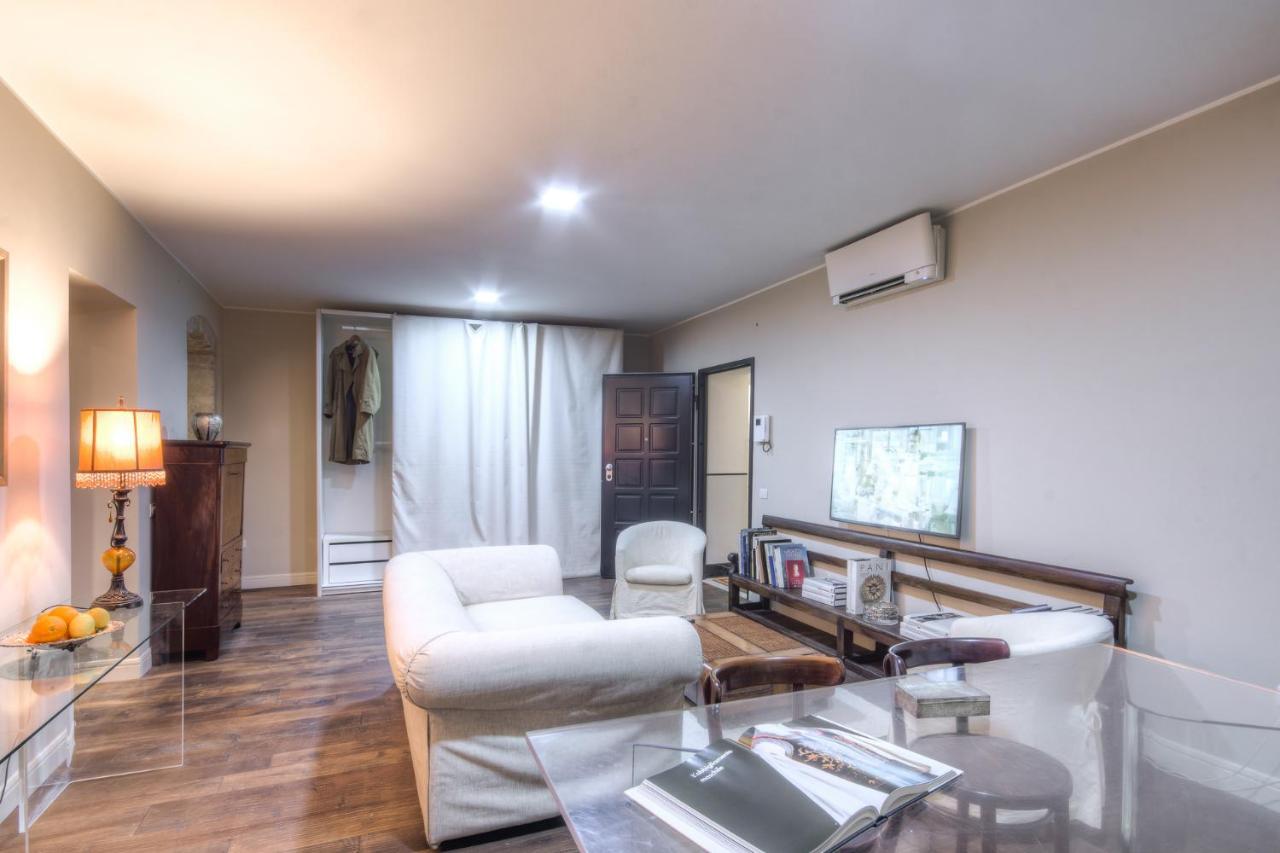 RIGHT HOUSE di Via Sulis Apartment Cagliari Bagian luar foto