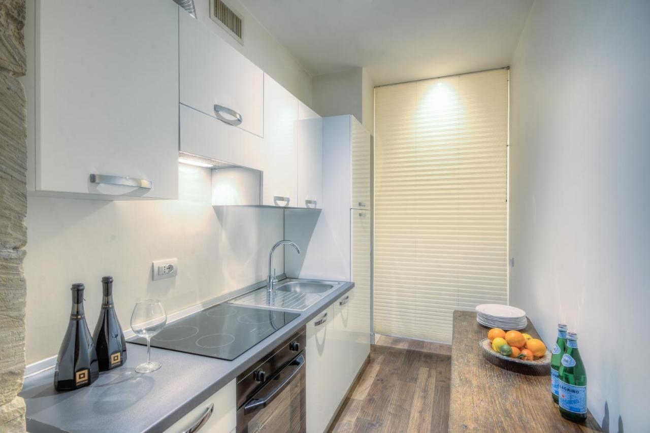 RIGHT HOUSE di Via Sulis Apartment Cagliari Bagian luar foto